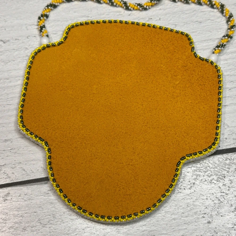 Handmade Seattle Sonics Beaded Pendant Necklace‎ Green Yellow White Native Made
